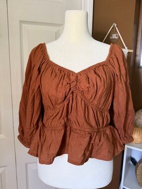 A New Day Rust Peasant Blouse with Ruffled Hem and Puff Sleeve / Size L